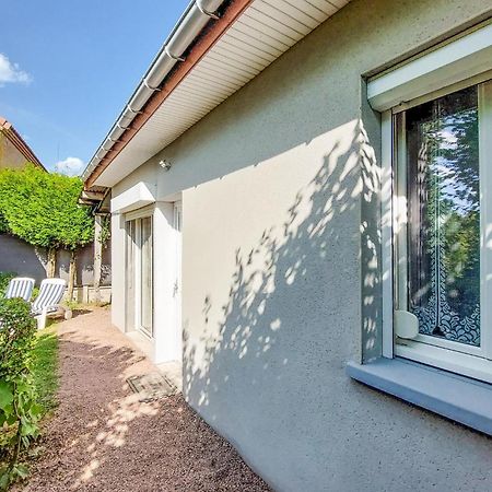 Gorgeous Home In Molinet With Wifi Exterior photo