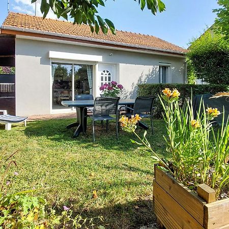 Gorgeous Home In Molinet With Wifi Exterior photo